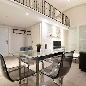 Standard By Hi5 - B25 Apartment Budapest